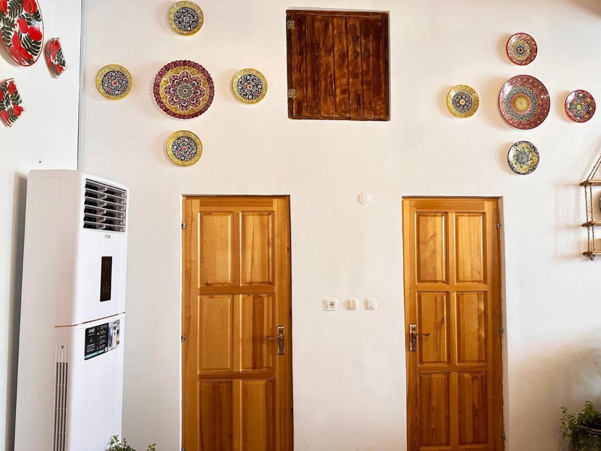 Sarrafon Guest House Buchara Exterior foto