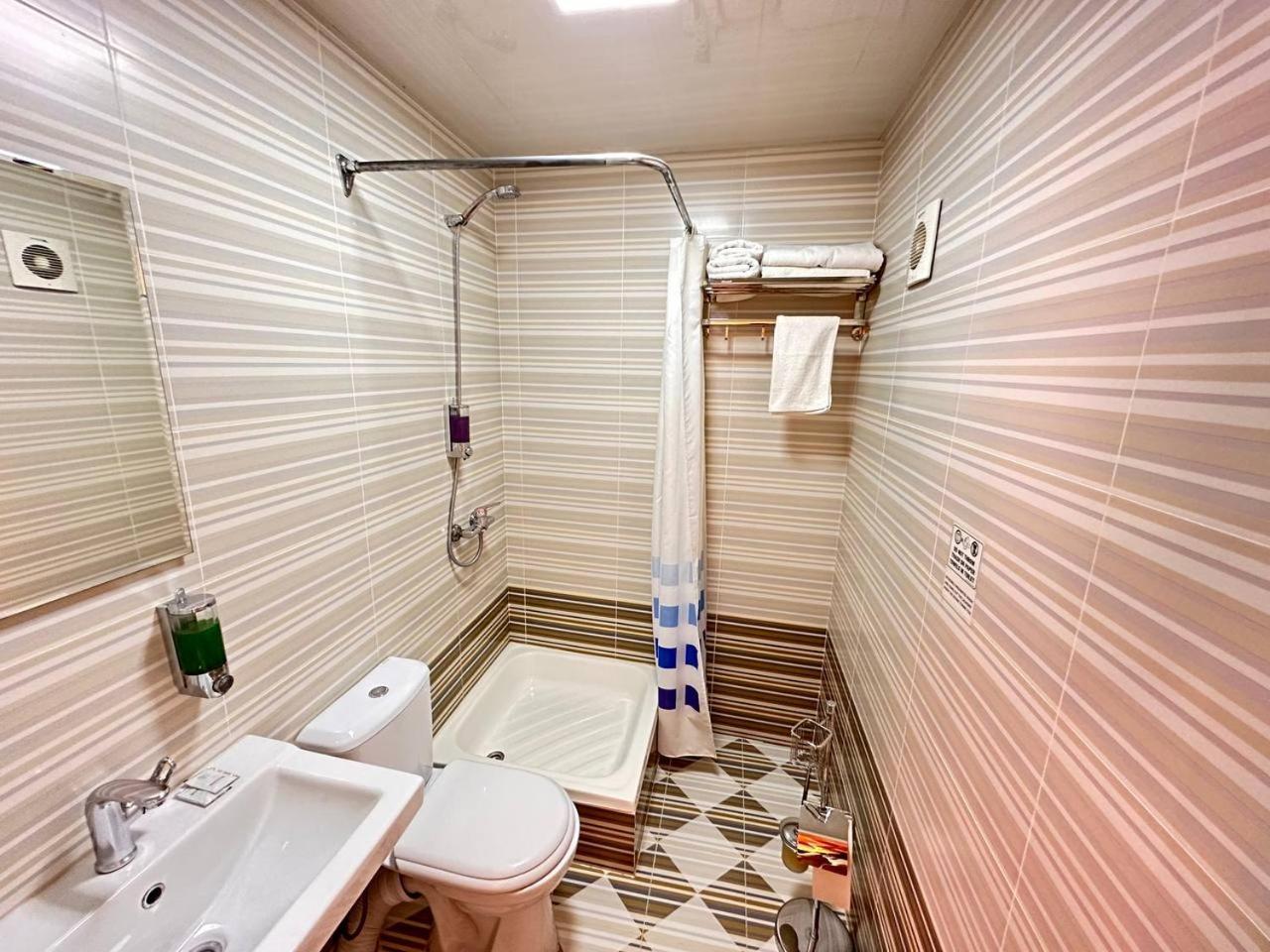 Sarrafon Guest House Buchara Exterior foto