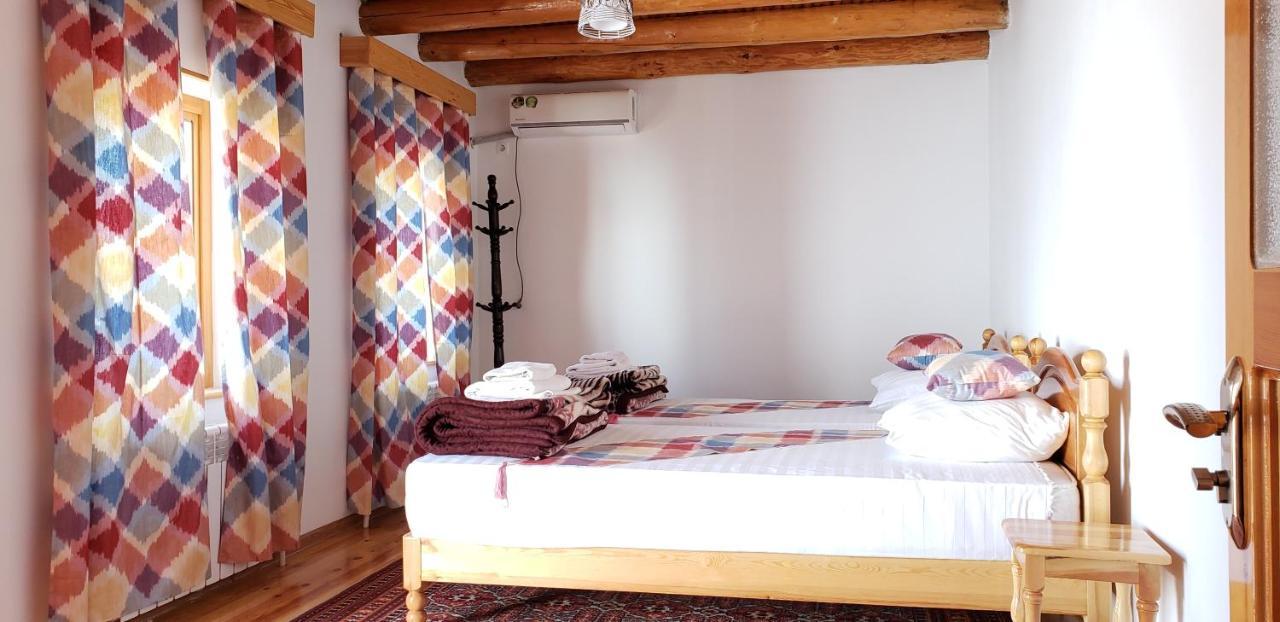 Sarrafon Guest House Buchara Exterior foto