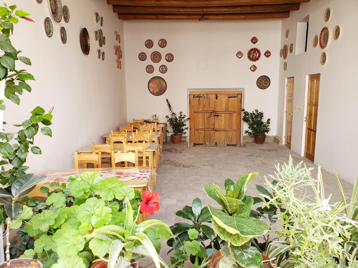 Sarrafon Guest House Buchara Exterior foto